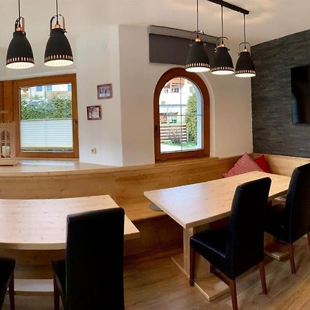 Chalet Neuhaus Ried im Zillertal Bagian luar foto